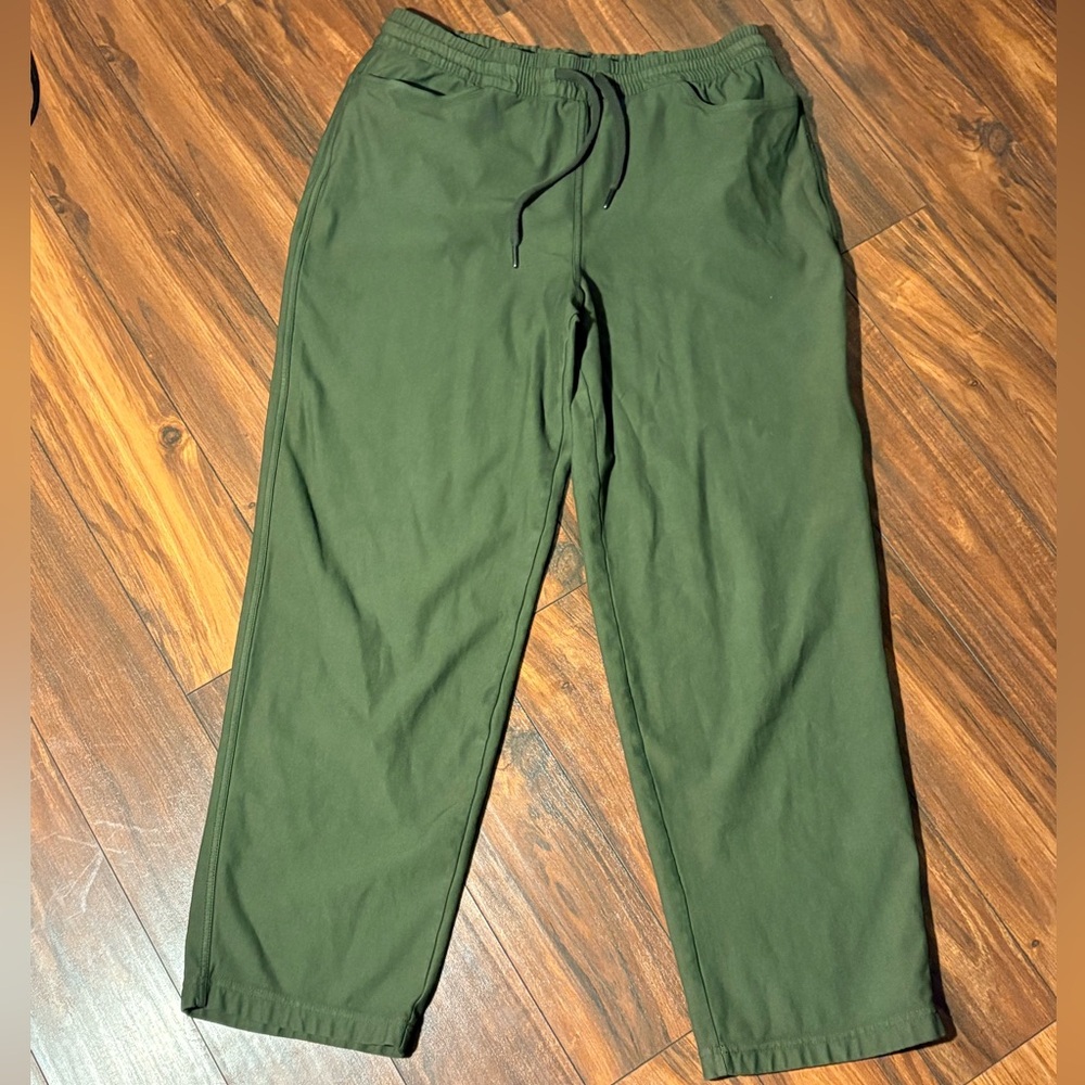 Athleta Green Drawstring pants